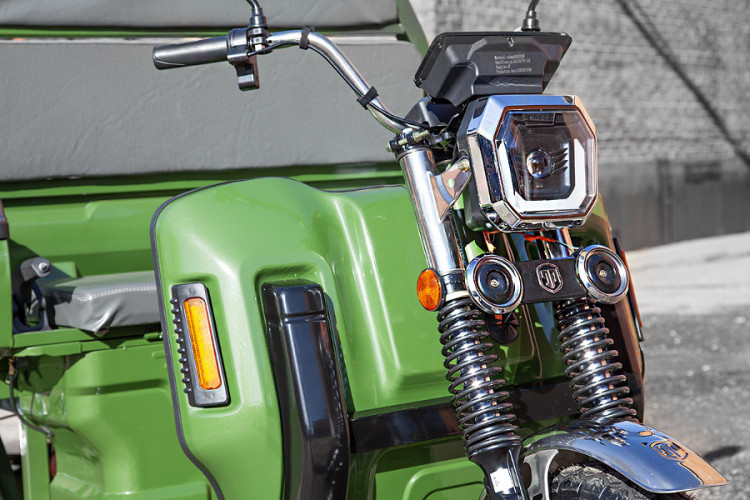 Грузовой электрический трицикл Rutrike Маяк 1500 в Барнауле