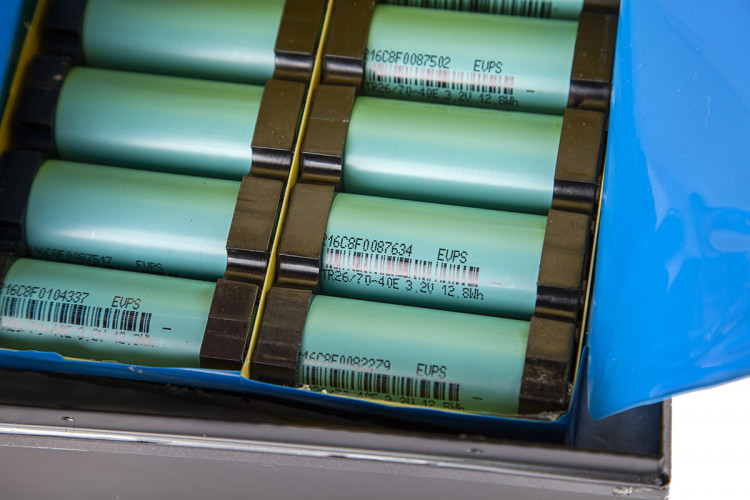 Тяговый железо-фосфатный аккумулятор RuTrike LiFePO4 60V48Ah (60А) в Барнауле