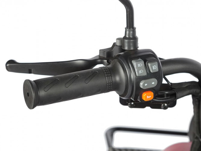 Пассажирский электротрицикл Wanshida LC-F200 в Барнауле