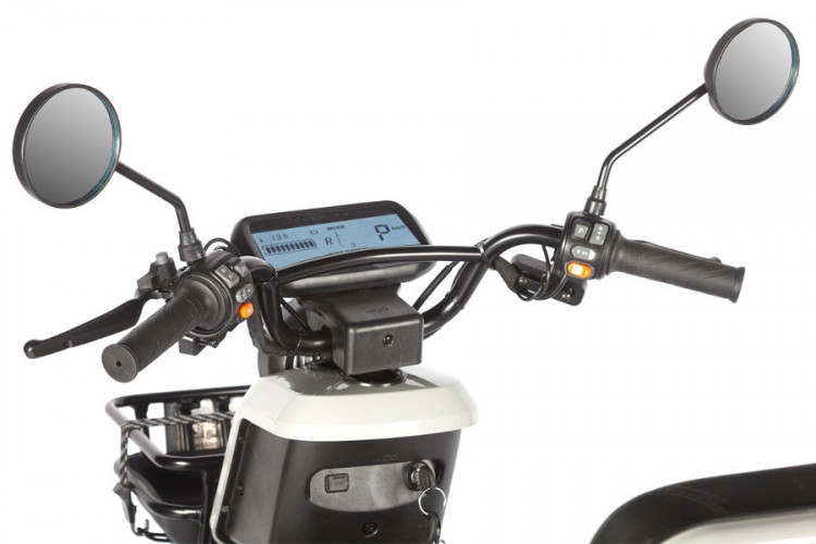 Пассажирский электротрицикл Wanshida UM+ в Барнауле