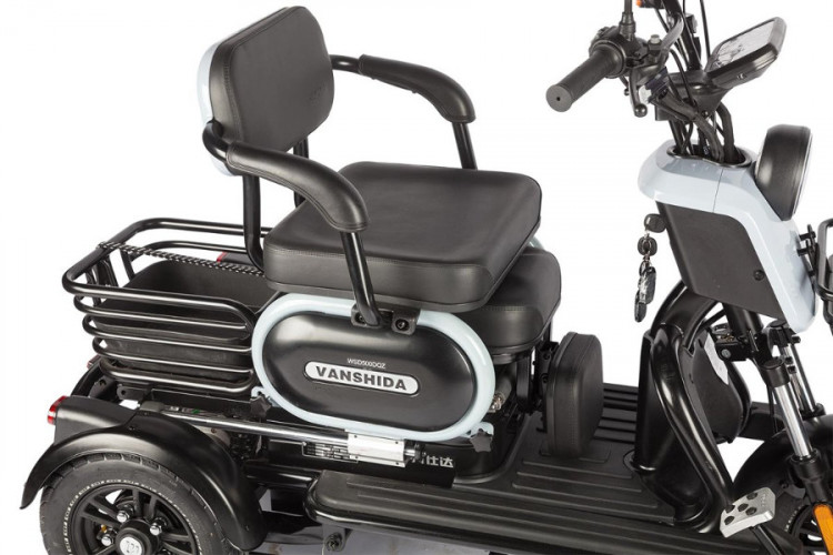 Электротрицикл Wanshida UN MOTO в Барнауле