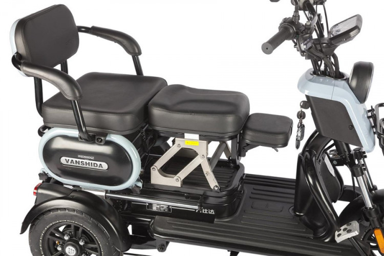 Электротрицикл Wanshida UN MOTO в Барнауле