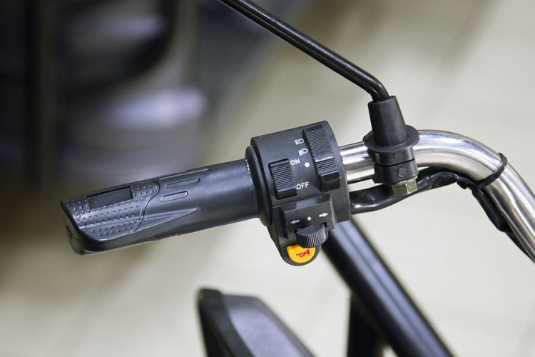 Грузовой электрический трицикл RuTrike Гибрид 1500 в Барнауле