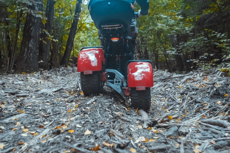 Электроскутер White Siberia IKRA 5000W в Барнауле