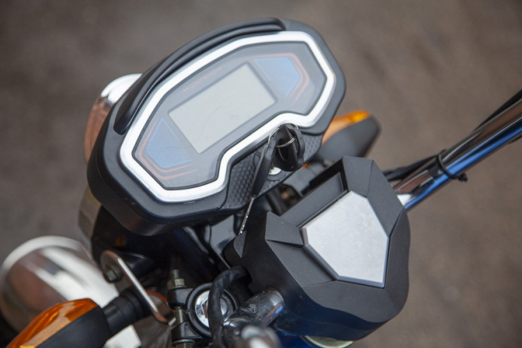 Грузовой электрический трицикл RuTrike Вояж К22 в Барнауле