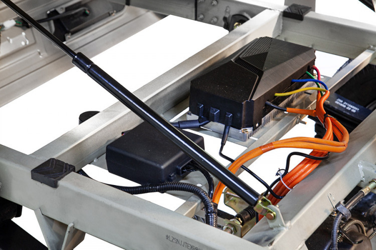 Грузовой электротрицикл Rutrike Эксперт ПРО Плюс 2200 в Барнауле